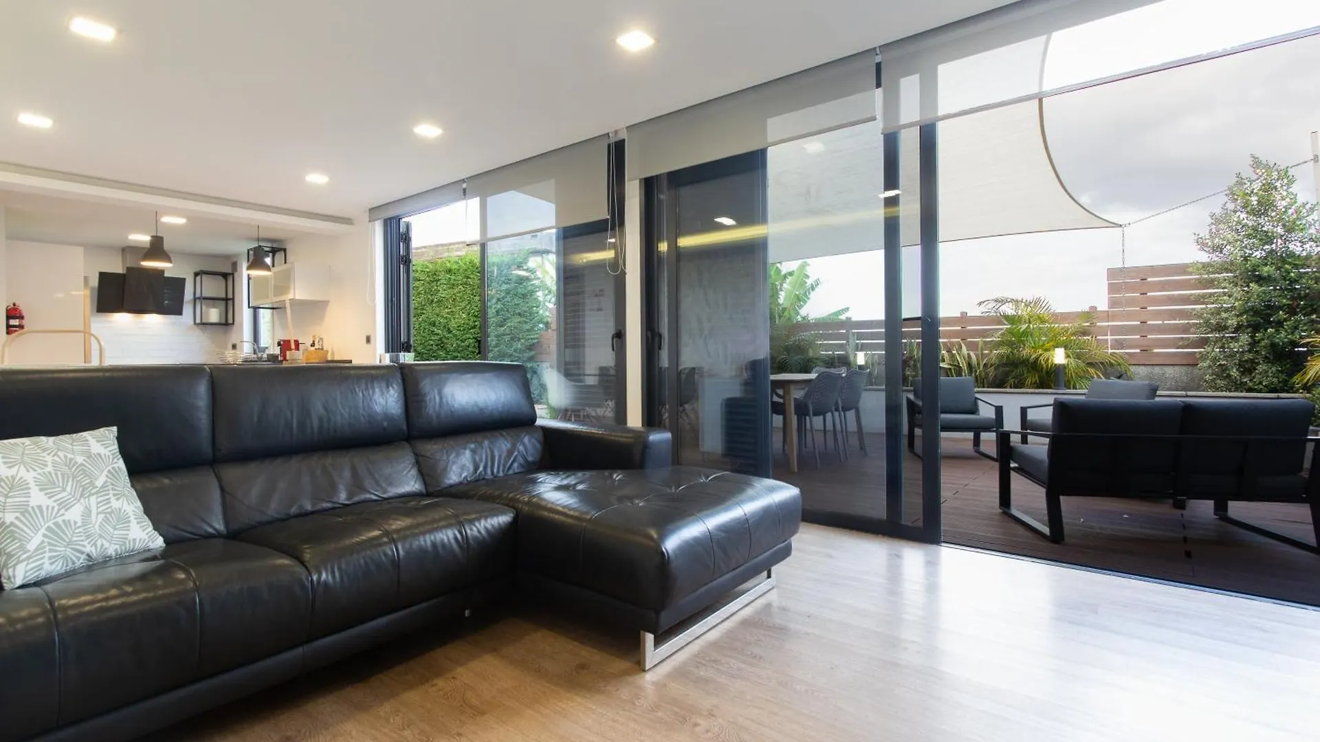 The Jolie - A Retreat In The City Funchal