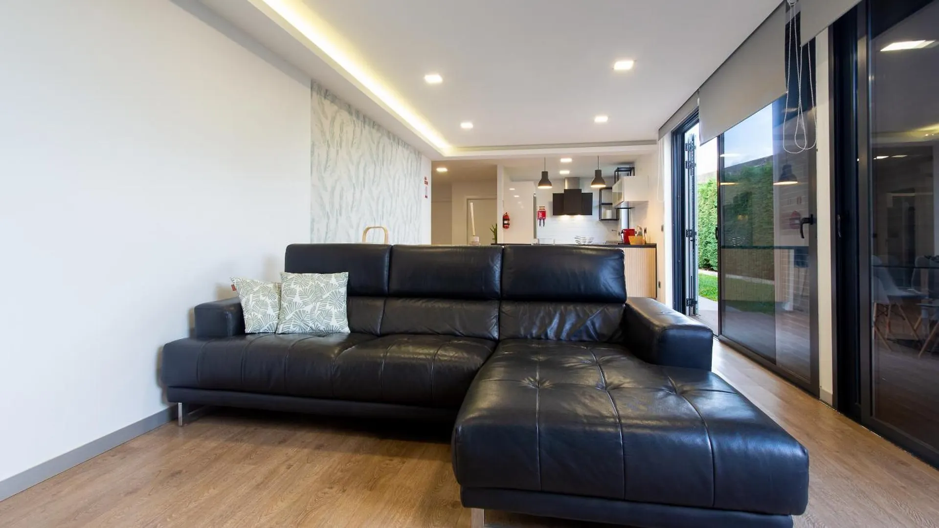 The Jolie - A Retreat In The City Funchal